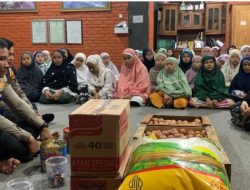 Satlantas Polrestabes Semarang Gelar Giat Berbagi Bersama Santri Ponpes Riyadlus Sholihin