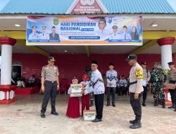 Kapolda Riau Melalui Kapolsek Kateman Berikan Penghargaan kepada Kader Da’i Cilik Green Policing di Kateman
